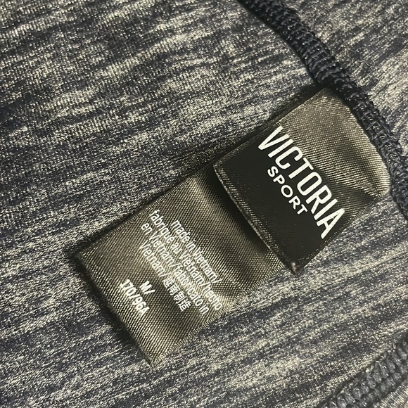 VS Sport Jacket Zip w Thumb Holes Size M Zip pockets - Picture 12 of 14